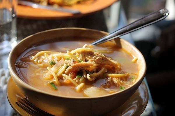 thukpa noodle soup